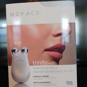 Nuface Trinity Pro facial toning device